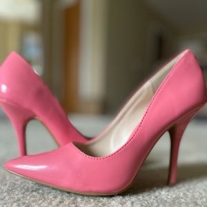 PINK HEELS - Size 7